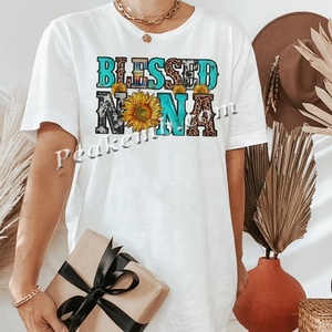Diseño de camiseta personalizada Blessed Nana con impresión de transferencia de calor Vinilo de transferencia DTF para camiseta - Product Image 6