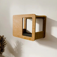 Lit mural moderne de luxe pour chat et étagères griffoir en bois et sisal meubles arbre à chat emballé dans un carton