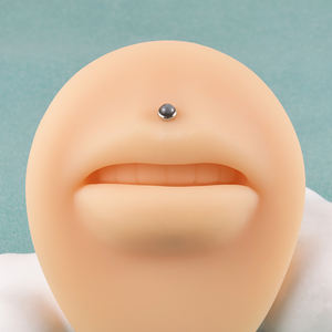 Acero inoxidable <span class=keywords><strong>Astral</strong></span> azul Threadless oreja lóbulo Labret labio anillos Push-In pendiente Trtagus Helix <span class=keywords><strong>cuerpo</strong></span> Piercing joyería al por mayor - Product Image 2