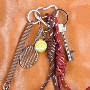 Porte-clés Cœur Métallique Créatif Unique et Tendance, Étanche, pour Couple, avec Cordon Assorti, Pendentif de Sac Fait Main pour Lui et Elle - Product Image 5