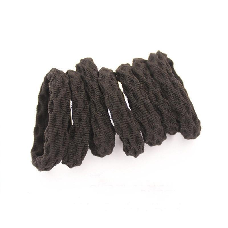 เดี่ยวสีดำรูปเพชร