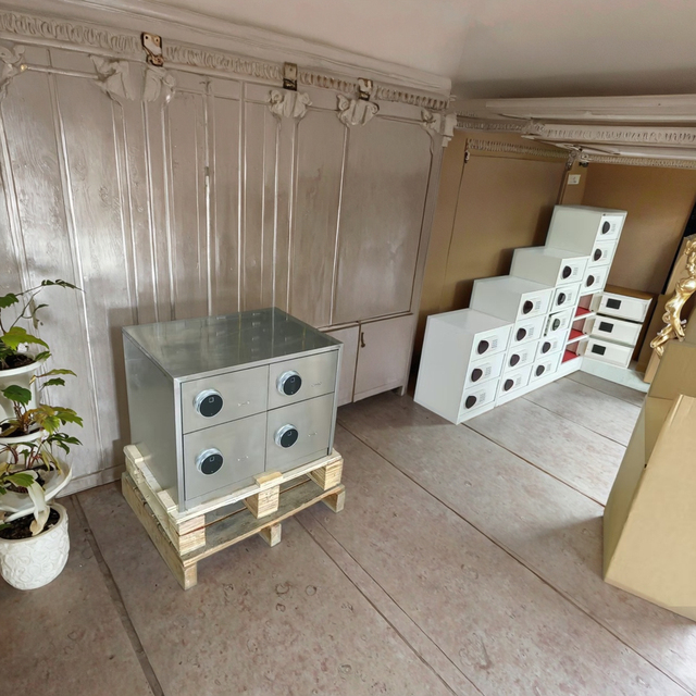 Smart Locker High-Tech Safes for Secure Storage and Organization