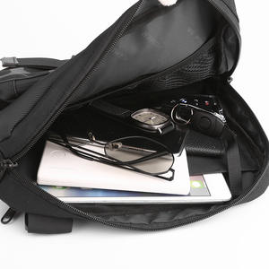 Hoge kwaliteit nylon waterdichte tactische heuptas modieuze multi-pocket schoudertas telefoonhouder voor heren borsttas - Product Image 3