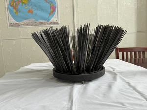 Spazzola per Neve e Ghiaia in Plastica e Acciaio ad Alta Resistenza all'Usura, Accessorio per Spazzatrice, Prezzo di Fabbrica all'Ingrosso - Product Image 4