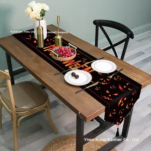 Para Amazon Cross-Border Nuevo Festival de fantasmas de Halloween Mantel de calabaza Camino de mesa irregular para el hogar para reuniones familiares - Product Image 1