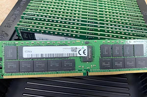 Top M321R4GA3BB6-CQK <b>DDR5</b> <b>32GB</b> ECC RDIMM 4800MHz CL40 Registered Server <b>Memory</b> Module in Stock High Performance - Product Image 4
