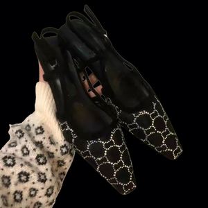 Escarpins personnalisés exquis et élégants, sandales à talons hauts en perles pour femmes, escarpins à talons hauts de qualité originale - Product Image 1