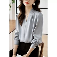 Chemise à col en V pour femmes pour le printemps, l'automne et l'été, couleur unie, bouton sur le devant, design simple, style mature, haut