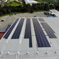 Structure de montage solaire modulaire en aluminium pour toit plat, pour panneaux encadrés ou sans cadre, installation paysage ou portrait