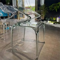 Chaise de salle à manger moderne luxueuse en plastique pour salon, salon, café, restaurant, chaise de salle à manger en acrylique transparent