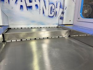 เครื่องเล่นเกม Avalanche Coin Pusher คุณภาพสูง กระจกนิรภัย 6 มม. พร้อมเครื่องรับเงินในตัว ปรับแต่งถาดใส่เหรียญ ความเร็ว และเสียง<span class=keywords><strong>เพลง</strong></span>ได้ - Product Image 6