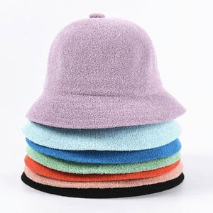 Chapeau Bob Brodé Personnalisé de Marque Renommée, Chapeau de Soleil Respirant en Tissu Éponge Tricoté pour la Pêche et Usage Quotidien - Product Image 1