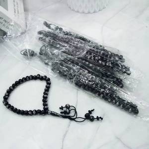 Rosario de Resina Étnico Árabe con Grabado Dorado de 12 mm, Ligero, 33 Cuentas, Tasbih para la Adoración en la Mezquita y Viajes - Product Image 1