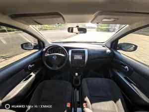 Nissan Livina <span class=keywords><strong>1</strong></span>.6 del 2013, cambio manuale a 5 marce: affidabile e semplice, economica da usare e riparare, spaziosa per la <span class=keywords><strong>classe</strong></span>, perfetta come <span class=keywords><strong>prima</strong></span> auto o auto da città. - Product Image 5