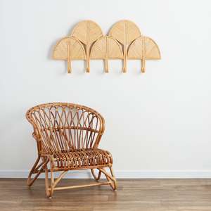 Porte-vêtements mural multifonctionnel en rotin vintage écologique, couleur naturelle, avec 5 crochets - Product Image 2