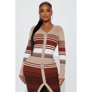 Produit neuf, robe en tricot à col en V contrasté rayé, manches fines, coupe ajustée - Product Image 3