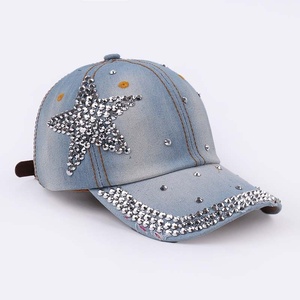 Casquette de baseball snapback en velours côtelé avec strass et boucle métallique pour adultes unisexes - Casquette trucker à motif drapeau et lettres - Product Image 5