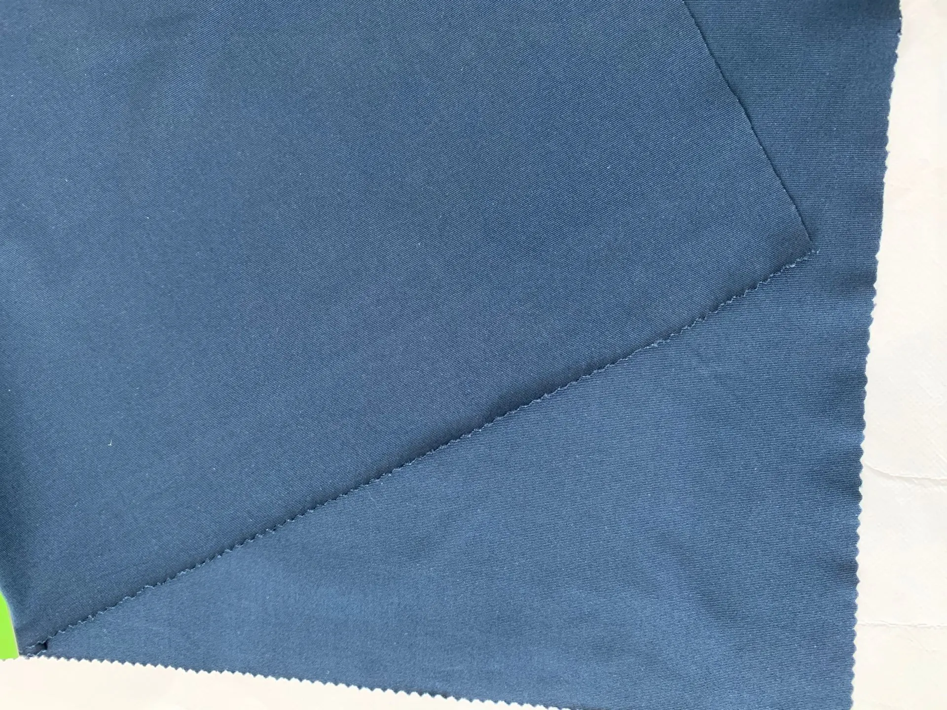 Tissu de yoga/pantalon/t-shirt/tissu de sportswear 4 façons d'étirement bonne récupération polyester recyclé spandex UPF 50 +