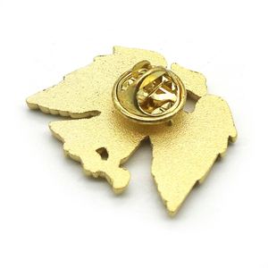 Broche en métal avec emblème d'aigle 3D en or satiné, souvenir des Émirats arabes unis - Product Image 2