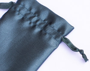 Pochette de rangement personnalisée pour extensions capillaires avec logo, sacs d'emballage pour perruques, sacs à cordon en satin de soie pour mèches de cheveux, idéal pour les cadeaux - Product Image 5