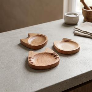 Assiettes en bois de bambou compostables et sûres pour les aliments, en gros, pour enfants, en forme d'animaux mignons, assiettes en bois durables pour la restauration - Product Image 1