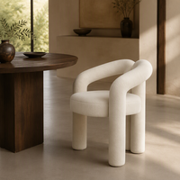 Chaise de salle à manger avec dossier incurvé et accoudoirs arrondis, siège rembourré crème, chaise d'appoint moderne pour salon, hôtel, café