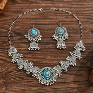 Parure de <span class=keywords><strong>bijoux</strong></span> berbères amazighs algériens vintage avec strass rouges, collier ras-du-cou à pampilles clochettes et boucles d'oreilles, <span class=keywords><strong>bijoux</strong></span> de mariage pour femmes - Product Image 4