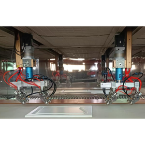 Machine de pulvérisation automatique à haute productivité pour sécheuse linéaire à mouvement alternatif de charnières de porte, contrôlée par PLC, PATER - Product Image 4