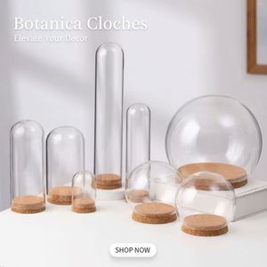 Cloche en verre et bois de style Art Déco européen moderne avec base en liège, idéale pour la décoration florale de la maison en gros pour les anniversaires - Product Image 3
