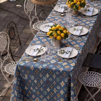 Nappe Rectangulaire Moderne Ethnique à Petits Motifs Géométriques Jacquard Non Tissée Imperméable Personnalisable avec Pompons pour Extérieur