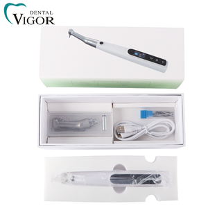 Kit de Motor Eléctrico Inalámbrico 20:1 para Implantes Dentales con Llave Dinamométrica, Contra-ángulo y 16 Destornilladores para Implantes - Product Image 6