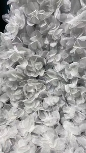 Ultimo Tessuto in Pizzo con Grandi <span class=keywords><strong>Fiori</strong></span> 3D in <span class=keywords><strong>Organza</strong></span> Fatto a Mano <span class=keywords><strong>di</strong></span> Lusso <span class=keywords><strong>per</strong></span> <span class=keywords><strong>Abiti</strong></span> da Sera e da Sposa - Product Image 4