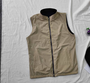 سترات مخصصة خفيفة الوزن ودافئة للحماية من الرياح، صدرية فاخرة عالية الجودة قابلة للارتداء على الوجهين للرجال - Product Image 4