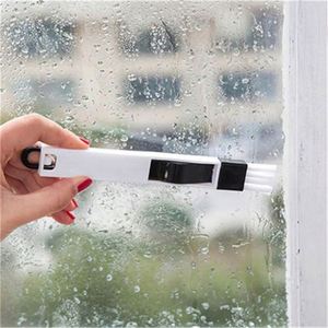 Brosse de nettoyage multifonctionnelle 2-en-1 pour fenêtres, portes et claviers, avec tête en microfibre et manche en plastique - Product Image 6