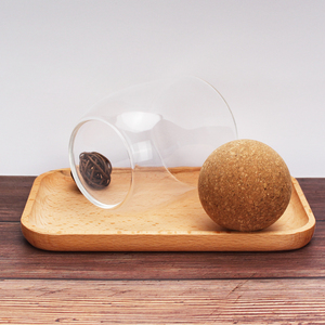 Vente en gros de bougeoirs en verre vides en coton de marque propre personnalisés et réutilisables avec boule de bois couvercles en liège scellés - Product Image 4
