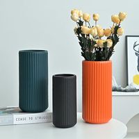 Vase de table en céramique nordique moderne, finition mate – Décoration écologique pour fleurs séchées, arrangements floraux et plantes aquatiques