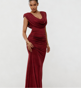 Robe pour femme sophistiquée, taille cintrée avec design plissé, robes de couleur unie avec décolleté évasé tendance - Product Image 1