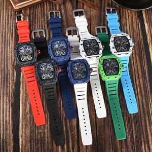 Nuevo Reloj de Cuarzo para Hombre con Diseño de Barril Resistente al Agua y Combinación de Colores - Product Image 6