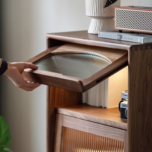 Meuble d'appoint en bois de noyer noir d'Amérique du Nord avec 3 compartiments de rangement pour salon - Product Image 3