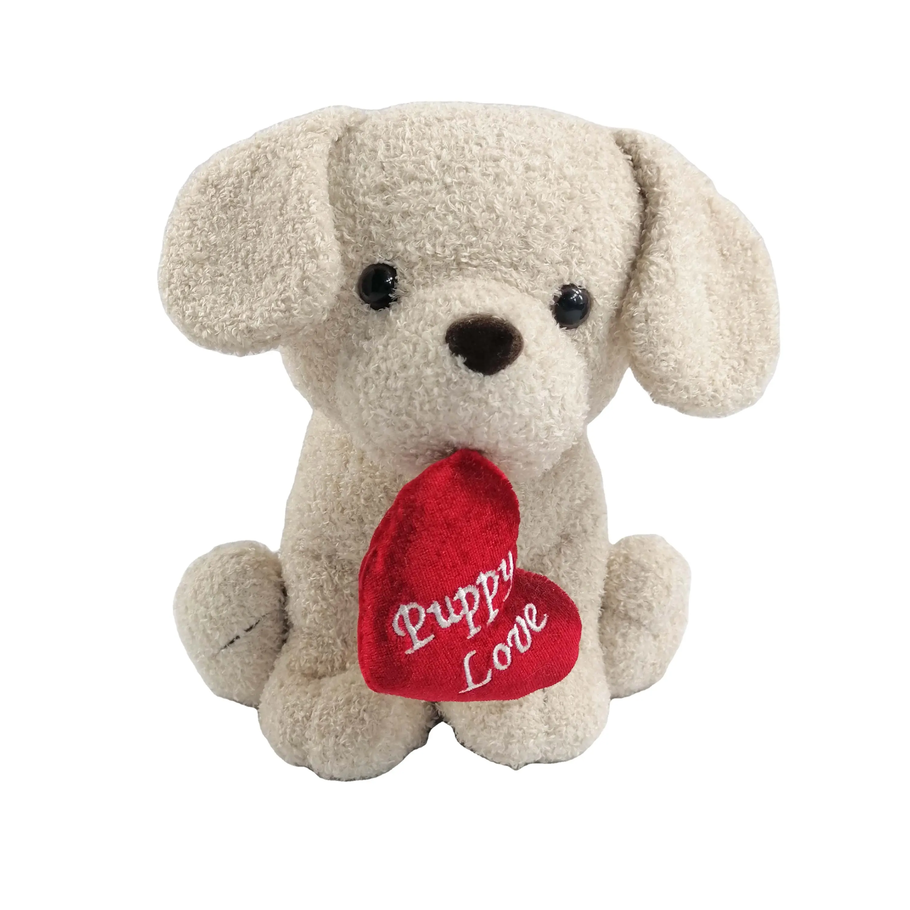 2021 san valentino dolce cuore regali peluche piccolo simpatico cane pug/cucciolo giocattolo in vendita