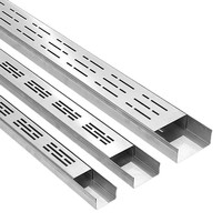 Couverture de gouttière en acier inoxydable pour balcon, parc et jardin, surface brossée, design en forme de bande longue, système de drainage à fente en U, Chine