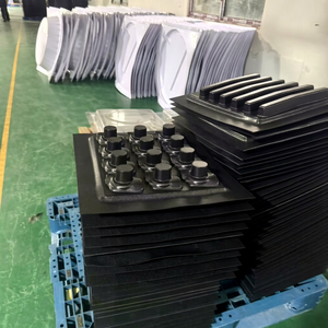 ถาดพลาสติกขึ้นรูปสุญญากาศ HDPE คุณภาพสูงแบบกำหนดเองสำหรับชิ้นส่วนอุตสาหกรรมยานยนต์ - Product Image 1