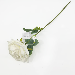 Rose Artificiali Realistiche al Tatto, <span class=keywords><strong>Fiori</strong></span> in Seta e <span class=keywords><strong>Raso</strong></span> Neri e Rossi per Decorazioni Matrimoniali e Casa - Product Image 5