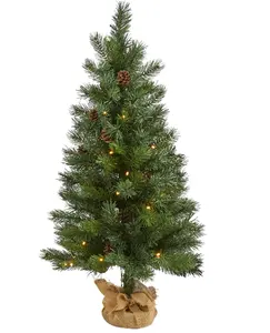 Albero di natale artificiale di abete Fraser quasi naturale da 3 piedi con 50 luci a LED trasparenti con Base in tela verde