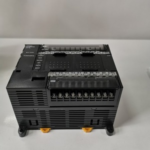   Controlador Programable Cp1l M30dt1 D, 32 Puntos de E/S, Interfaz RSM485 para Automatización Industrial - Product Image 2