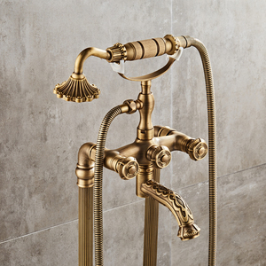Robinet <span class=keywords><strong>de</strong></span> baignoire sur pied vintage en bronze huilé, avec pommeau <span class=keywords><strong>de</strong></span> douche pluie <span class=keywords><strong>de</strong></span> 59 pouces, double poignée et rotation à 360 degrés - Product Image 4