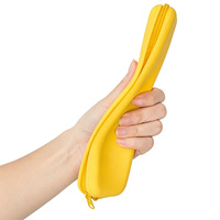 Étui à crayons en silicone souple, double fermeture éclair, forme allongée, sac de rangement pour stylos, logo personnalisé, pochette à crayons multicolores pour l'école et le bureau