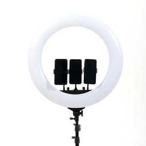 Photographie à <span class=keywords><strong>prix</strong></span> de gros-anneau lumineux professionnel portable de 18 pouces pour <span class=keywords><strong>selfie</strong></span> avec support de téléphone - Product Image 2
