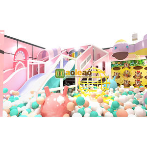 مركز للوالدين والطفل بترخيص TUV معكرون وردي لملعب الأطفال مع الزلاجات والتسلق والمناطق التفاعلية - Product Image 3