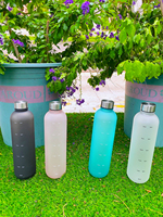 1000ml 32oz personnalisable sans BPA en plastique PP bouteille d'eau de sport étanche avec couvercle en acier inoxydable couleur argent ou or rose